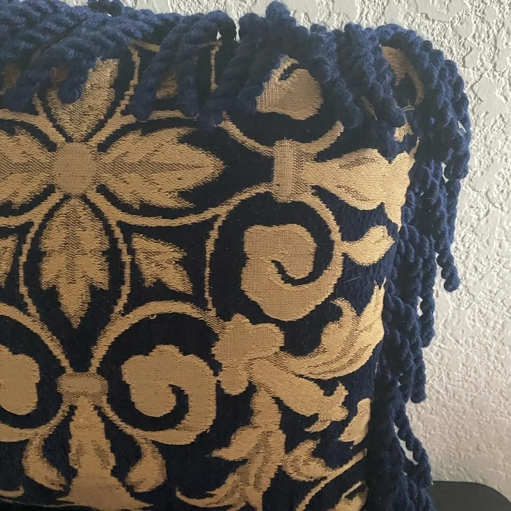 Borgata navy gold
